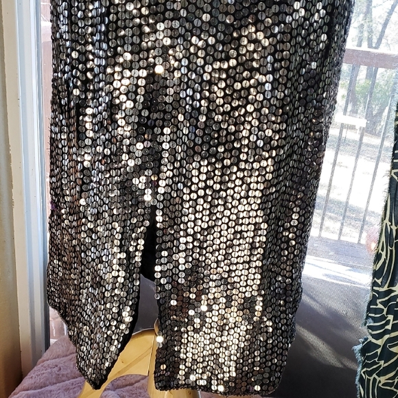 Sequin Midi Skirt with Black and Silver Accents - Picture 3 of 10